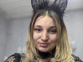 CarrieBlanch — Livejasmin stream photo (May 2025)