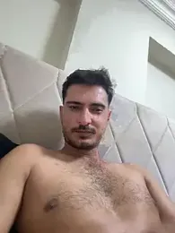 Serttssikici — Stripchat stream photo (Sep 2026)