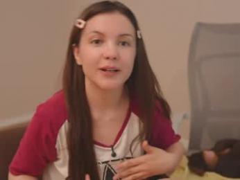 tiny_miracle — modelo de webcam en línea en chaturbate