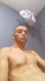 tommy2448 — modelo de webcam en línea en cam4