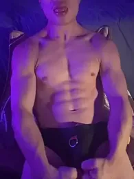 Sexydogetop — modelo de webcam en línea en stripchat