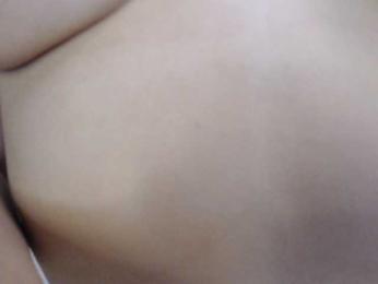 Liya_ — modelo de webcam en línea en bongacams