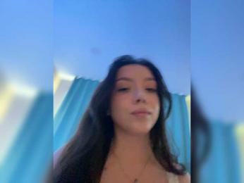 ElliLin — Bongacams stream photo (Aug 2026)