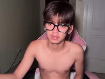 naughty_kean — chaturbate