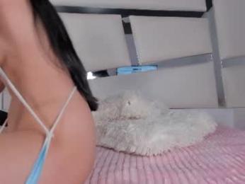 chrystal_jade — Chaturbate stream photo (Jun 2026)