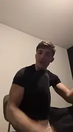 HornyKing2969 — modelo de webcam en línea en stripchat