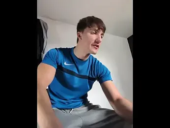 HornyKing2969 — modelo de webcam en línea en stripchat