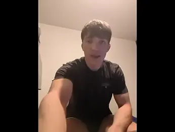 HornyKing2969 — modelo de webcam en línea en stripchat