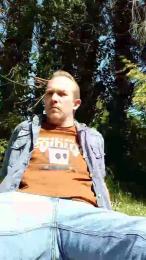 Trolls37 — Cam4 stream photo (Apr 2026)