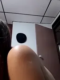 LaraCaliente — Stripchat stream photo (Jan 2026)