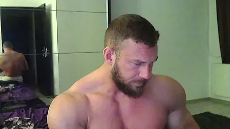 muscularkevin — modelo de webcam en línea en stripchat