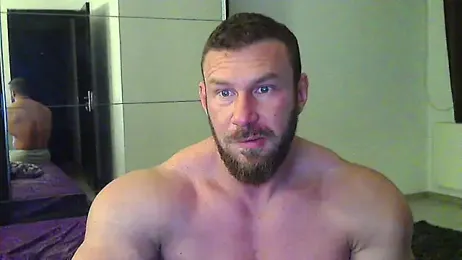 muscularkevin — modelo de webcam en línea en stripchat