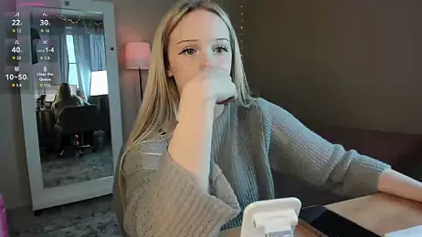 softlyblessed — Stripchat stream photo (Nov 2025)