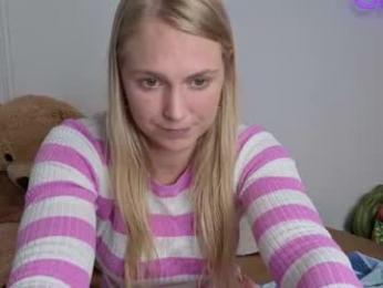 siswet19 — modelo de webcam en línea en chaturbate