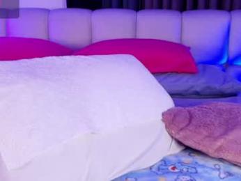 sweetmoon13 — Chaturbate stream photo (Apr 2026)