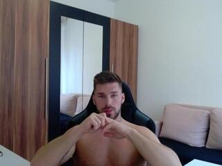 Darius Giles — Flirt4free stream photo (Apr 2026)