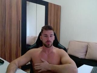 Darius Giles — Flirt4free stream photo (Apr 2026)