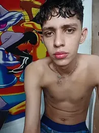 Alayn_sexy_ayes — stripchat