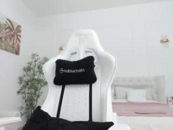 christine0990__ — Chaturbate stream photo (Jul 2026)