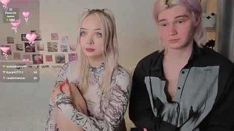 SweetheartsFriends — Stripchat stream photo (Apr 2026)
