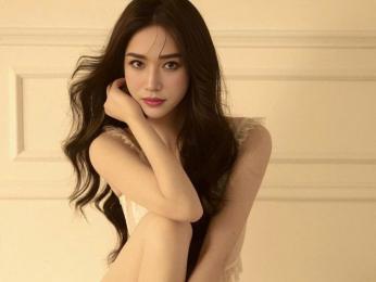 KarenChris — Livejasmin stream photo (May 2025)