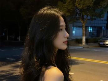 KarenChris — Livejasmin profile photo
