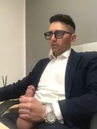 masterboss_ — modelo de webcam en línea en stripchat