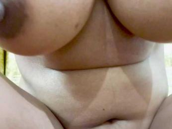 Nidhilove — Bongacams stream photo (Feb 2026)