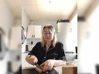 Vladlena55 — Bongacams stream photo (Oct 2025)