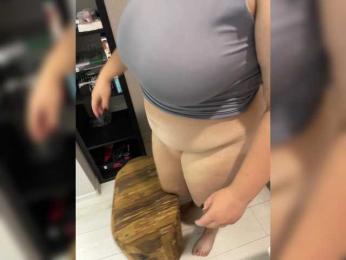 romashki-time — modelo de webcam en línea en bongacams
