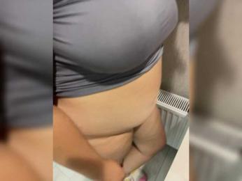 romashki-time — modelo de webcam en línea en bongacams