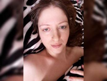 Viktoria-play — Bongacams stream photo (Mar 2026)