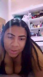 lynagg2 — Cam4 stream photo (Aug 2026)