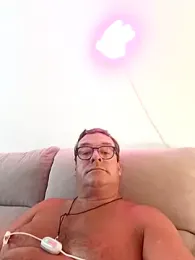 MountJohnXL — modelo de webcam en línea en stripchat