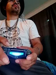 gemini_n_leo — Stripchat stream photo (Sep 2025)
