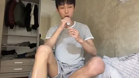 Brian_Stars — modelo de webcam en línea en stripchat