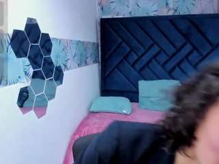valery-more — Camsoda stream photo (Apr 2026)