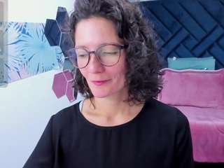 valery-more — Camsoda stream photo (Apr 2026)