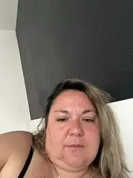 MikyVesela — Stripchat stream photo (May 2026)