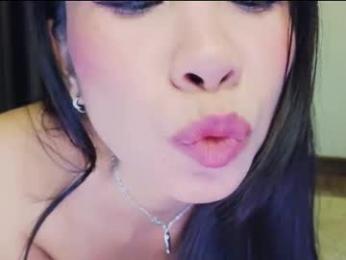 deedeedoll — Chaturbate stream photo (Feb 2026)