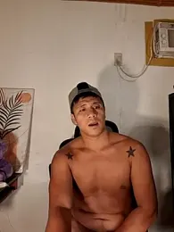 Felix_Asher — Stripchat stream photo (Apr 2026)