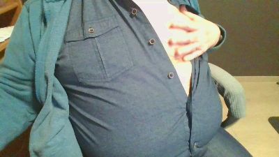 hsambi — Cam4 stream photo (Apr 2026)