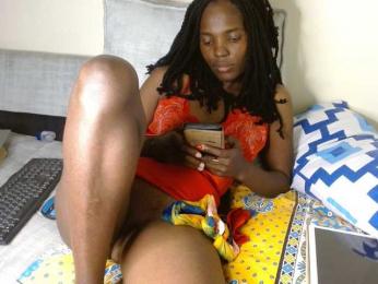 Queen04_ — bongacams