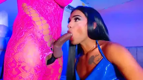 vanessa_nauthygirls — modelo de webcam en línea en stripchat