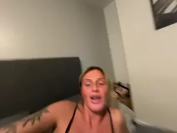 jadey19x — Stripchat stream photo (Apr 2026)