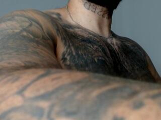 Hades — modelo de webcam en línea en flirt4free