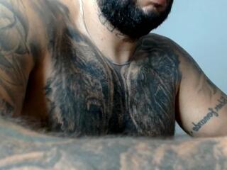 Hades — modelo de webcam en línea en flirt4free