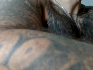 Hades — modelo de webcam en línea en flirt4free