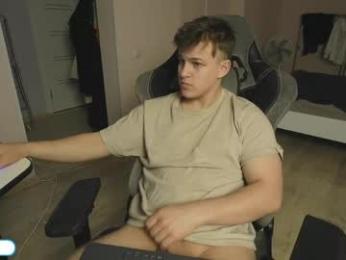 maygly — Chaturbate stream photo (Apr 2026)