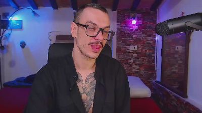 Cek_186 — Cam4 stream photo (Mar 2026)